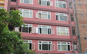 Hotel Discovery Inn